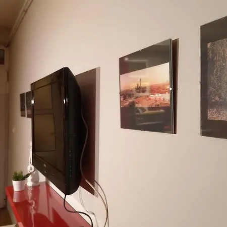 Savinac U Srcu Beograda, Trg Slavija Belgrade